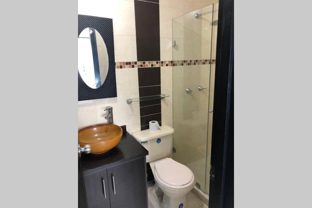 Apartamento Amoblado Con Excelente Ubicacion เปเรย์รา ภายนอก รูปภาพ